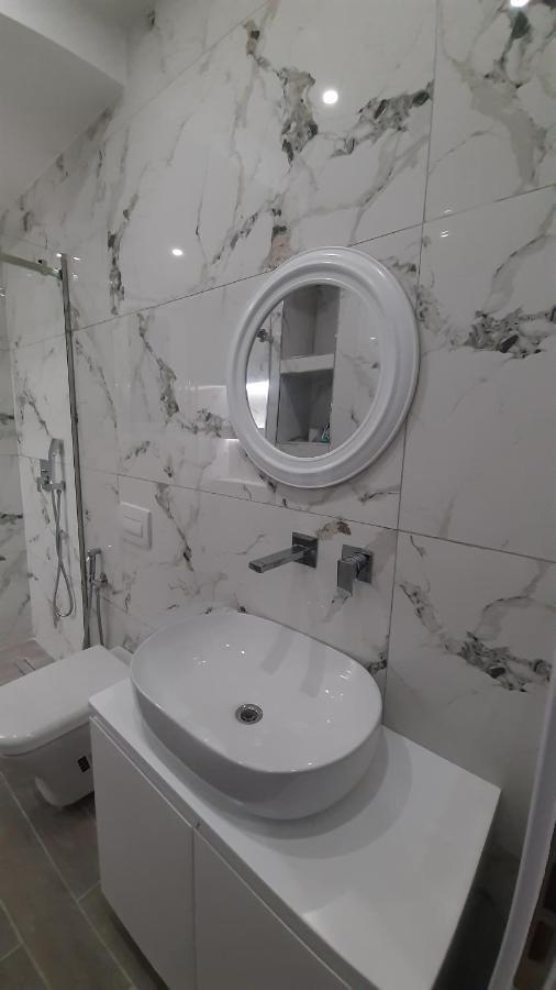 Sea & Sun Apartment Vlore Exterior photo